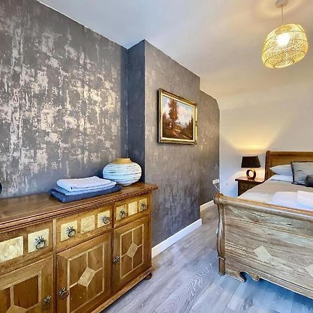 House 1905 - Self Catering Serviced Apartment Tidworth Esterno foto