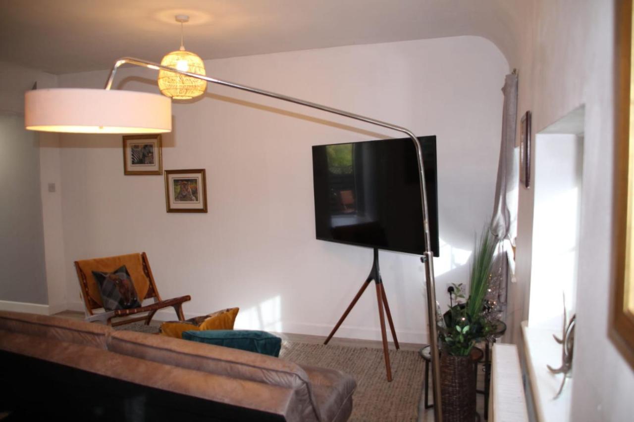 House 1905 - Self Catering Serviced Apartment Tidworth Esterno foto
