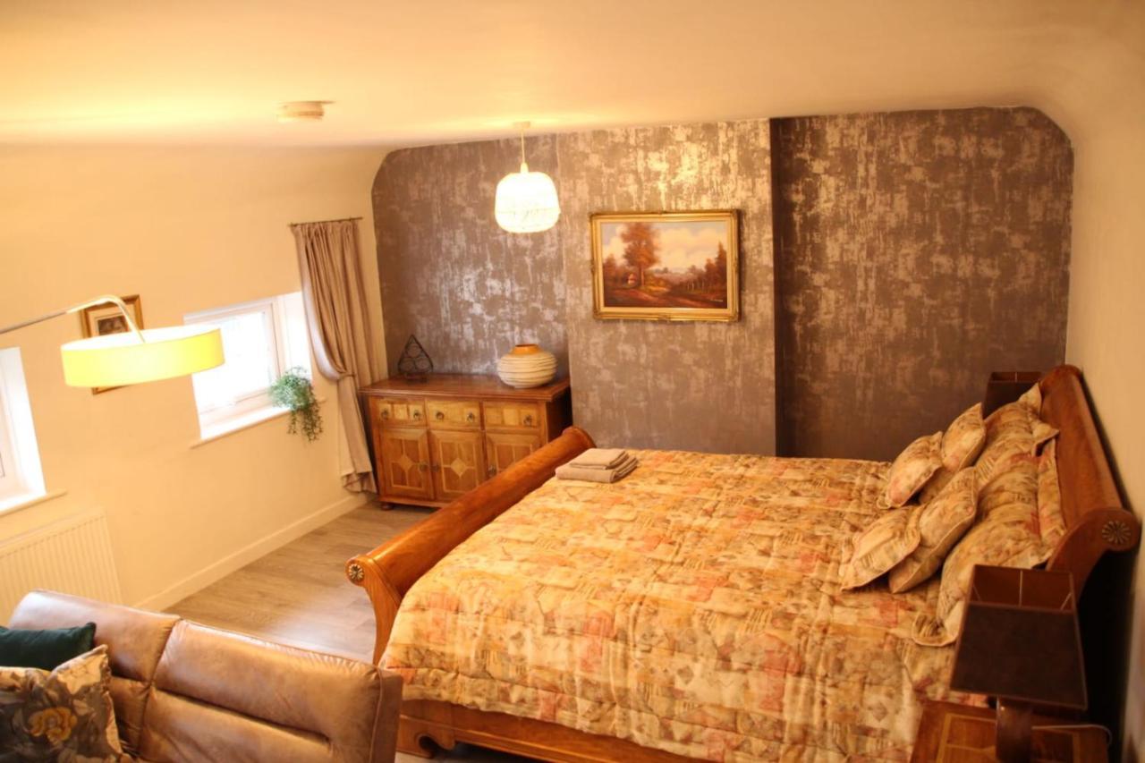 House 1905 - Self Catering Serviced Apartment Tidworth Esterno foto