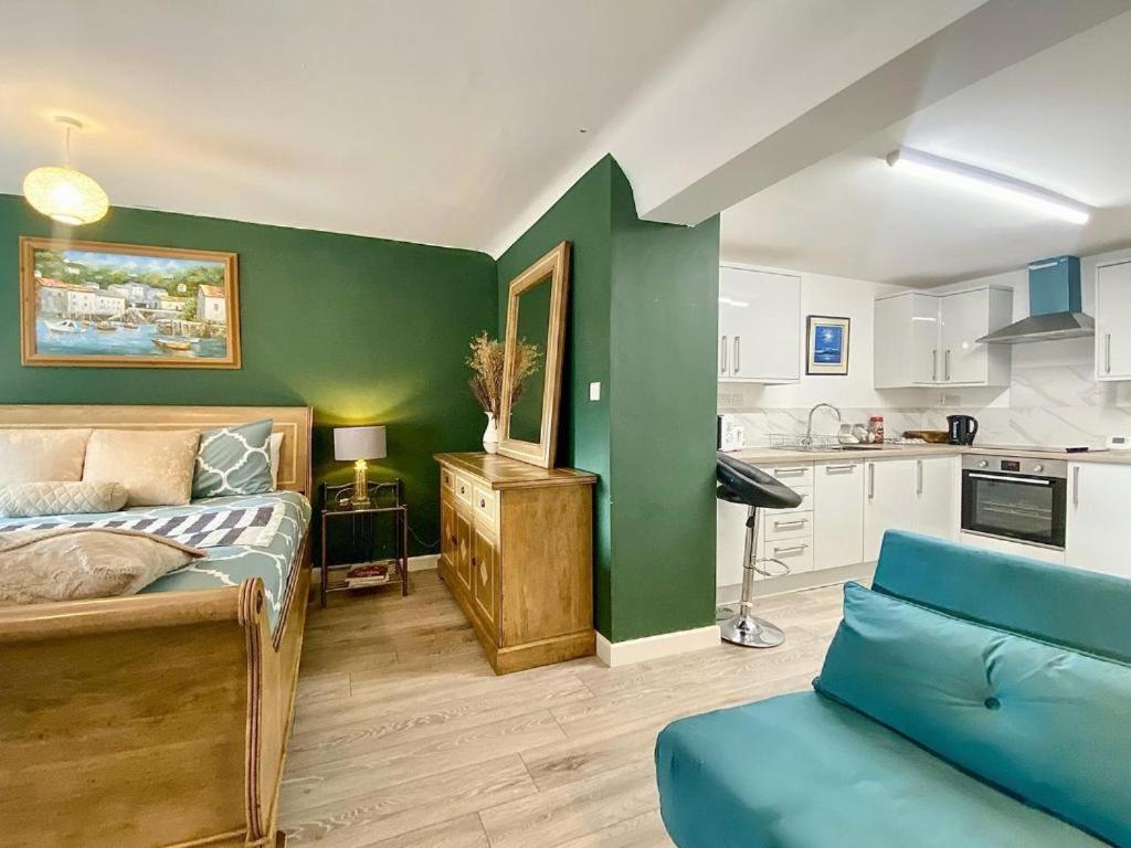 House 1905 - Self Catering Serviced Apartment Tidworth Esterno foto